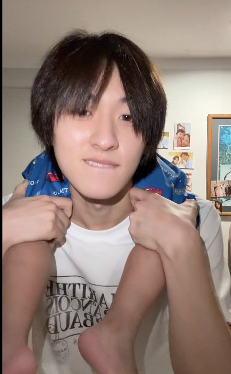dablueinmyheart's tweet photo. กุเดรส5551515116171751515555155555 https://t.co/8dAslRngus