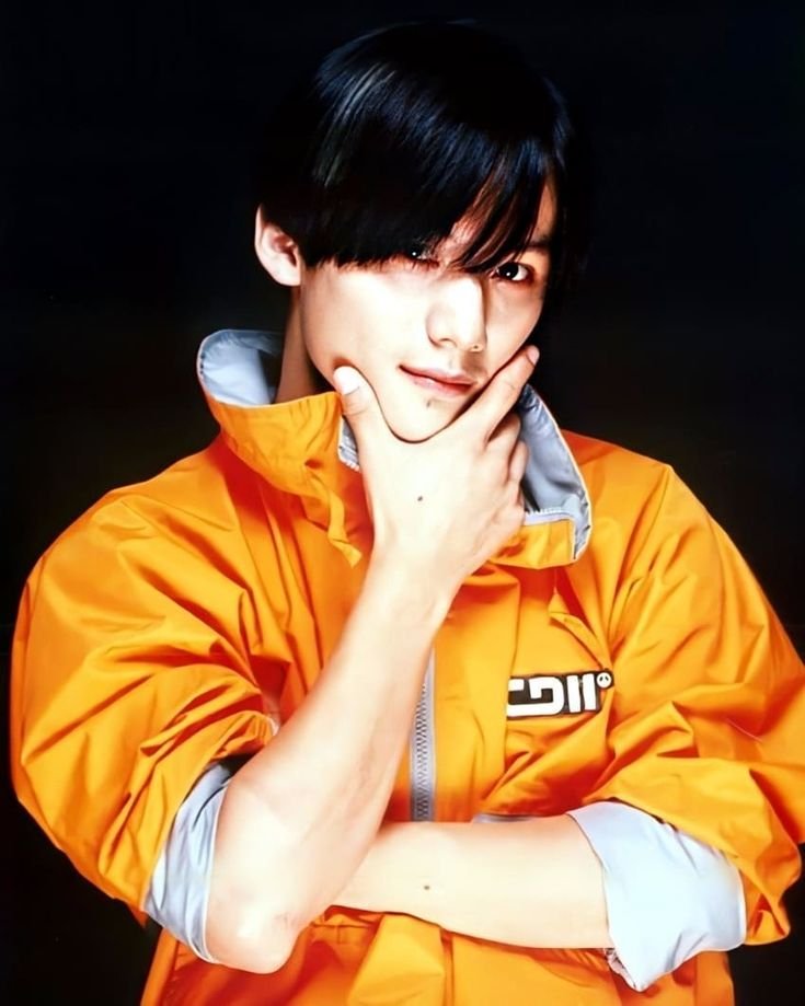 g1rl0713's tweet photo. 얼짱포즈♡♡ https://t.co/De1i2EL11M
