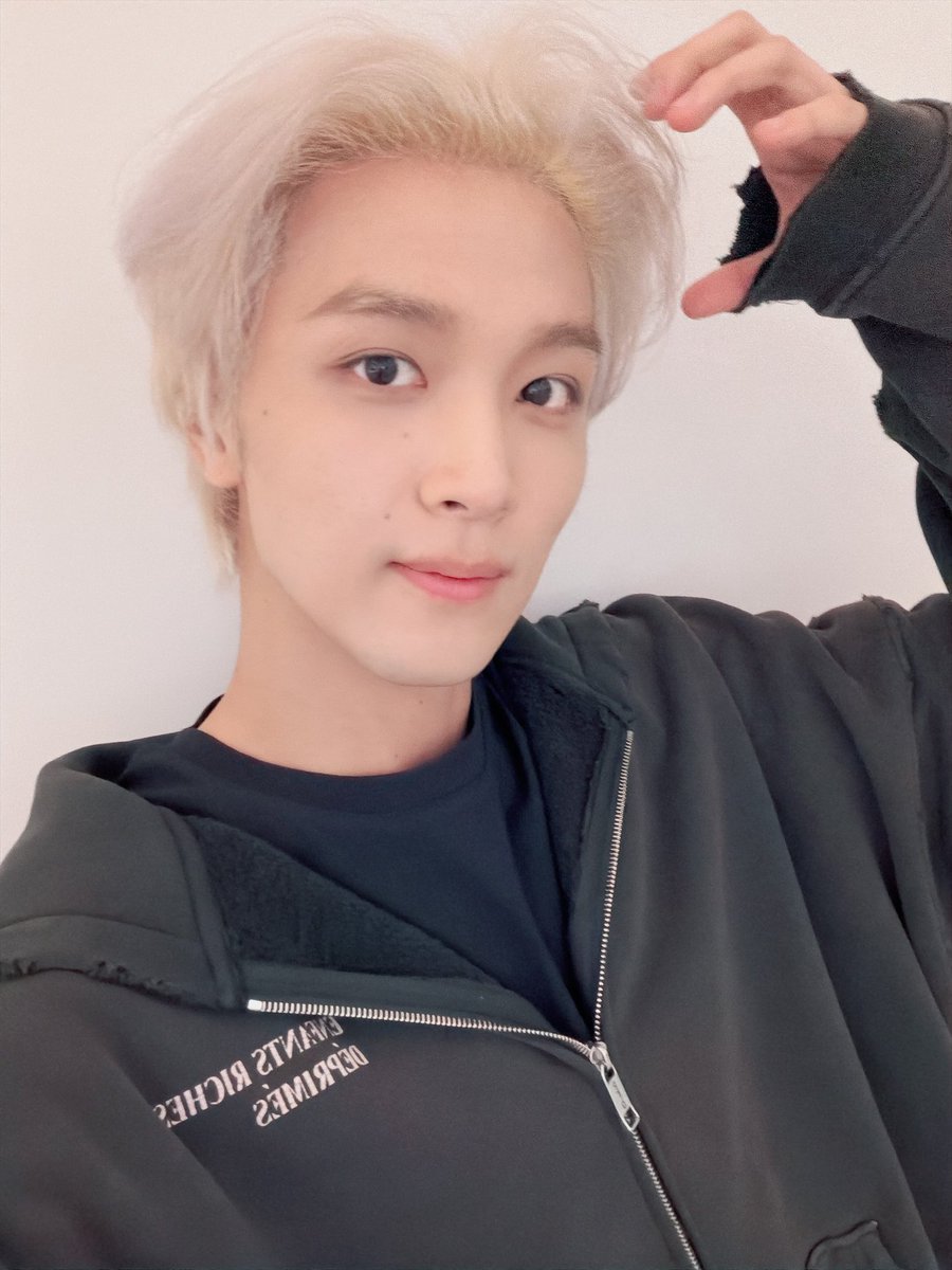 JaemJenhyuckie's tweet photo. siapa mau kopken?

tidak pernah hate member☺️
dan bukan akun GA hunter

rules : 
-rt dan like
-reply ht 
JENO WITH DIESEL
#DIESELxJENO
@DIESEL 

end besok siang ya
(pilih mau paket atau minuman aja yg large)
(pick up only, jd pastiin rumah kamu ada cabang kopken terdekat) https://t.co/L73Dg51P4k