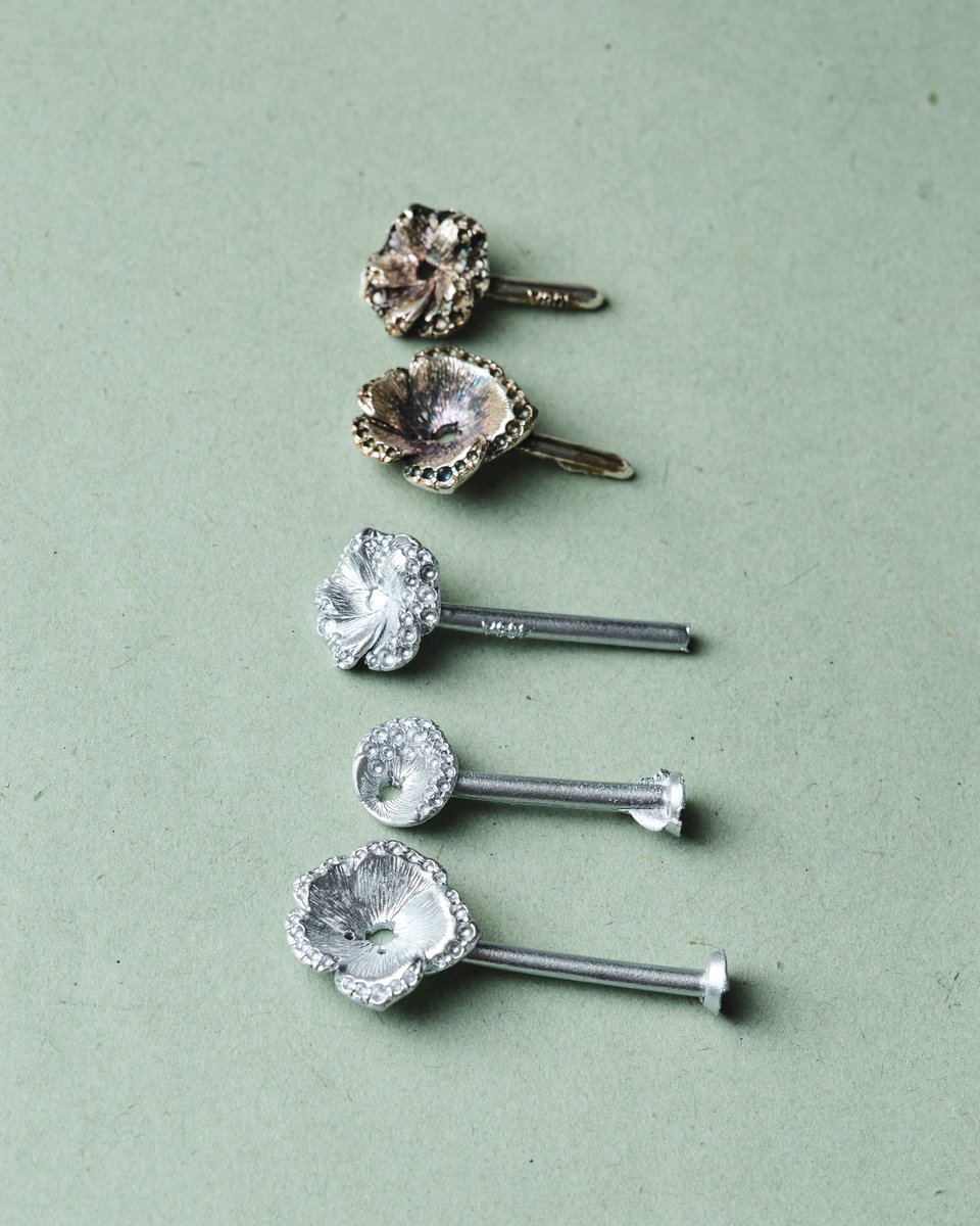 Dior's tweet photo. La Rose Dior.

A closer look at the savoir-faire behind the collection.

In selected stores and https://t.co/k1qL4BrHG1

#DiorJoaillerie https://t.co/c3wqbRAch6