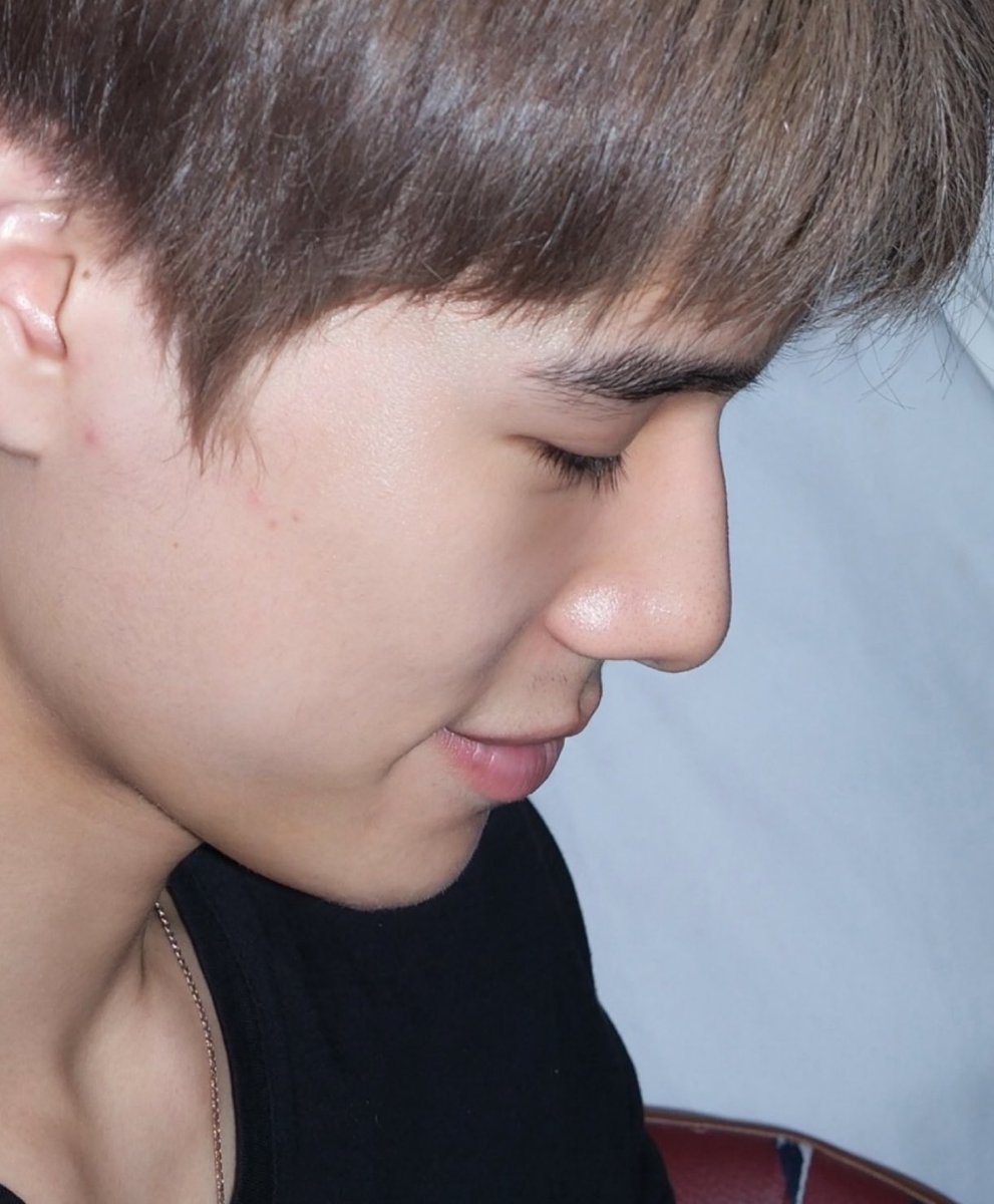 paompam's tweet photo. ขนาดขนตายังเkะเลย https://t.co/oafUJGjTYx
