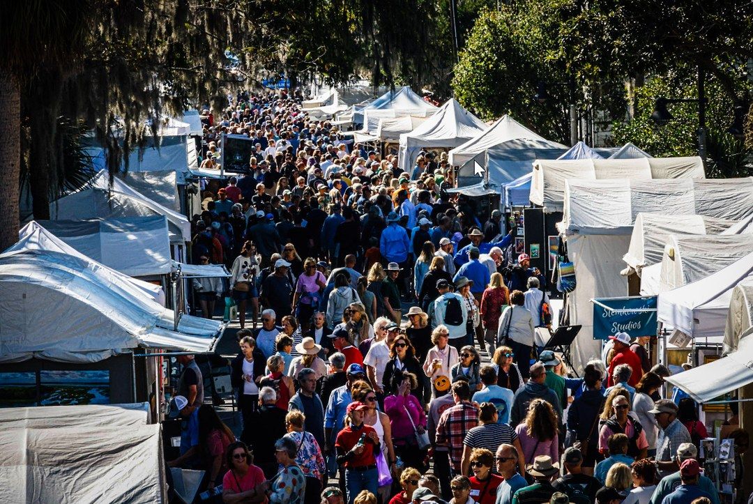 thatbillkelly's tweet photo. Starting tomorrow! Street Fest on Calhoun Street in Old Town Bluffton, Saturday and Sunday. More than 100 artists, local seafood and bands on two stages. Free. No parking downtown Saturday.

More info here: https://t.co/ebI3ixpkUK

#Bluffton #Lowcountry https://t.co/Asv7sGfrkr