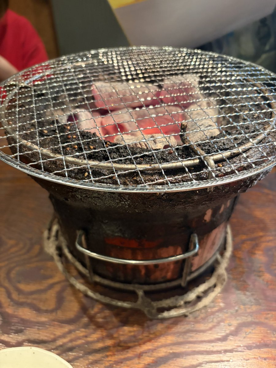 Da_UBU's tweet photo. 華花金 https://t.co/oPSdHUOW53