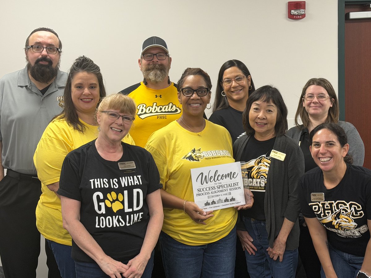 PHSCedu's tweet photo. #PHSCedu celebrates our supervisors and leaders in honor of National Boss’ Day! Their guidance, dedication to excellence and Bobcat pride empower PHSC to champion student success every single day.

#Highereducation #bobcatpride #leaders #bossday https://t.co/7s6IBBI4aB