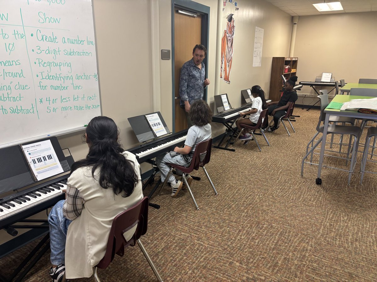 DiggsLatham's tweet photo. We are excited to have #KeysForKids added to our #WinstonSalemSymphonyPLAY Music after school program. #wsfcs @MagnetSchlsMSA #APlus365 https://t.co/XVPZ8LaTR4
