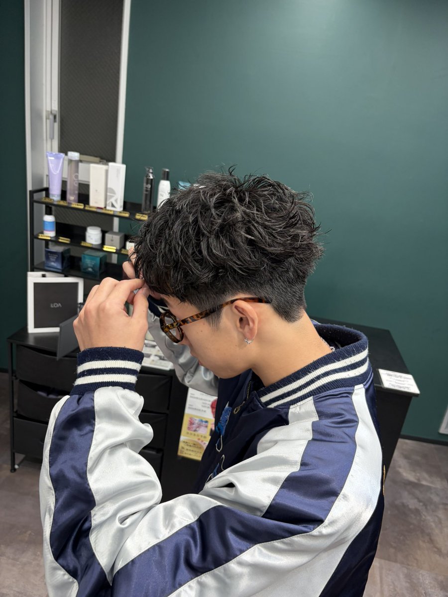 kiyoubinbo__'s tweet photo. パーマもスパイキーも色々やります。
誰かに刺され！
#雰囲気 #神奈川 #藤沢 #いいねでＤＭ https://t.co/eJeZQhBD1W