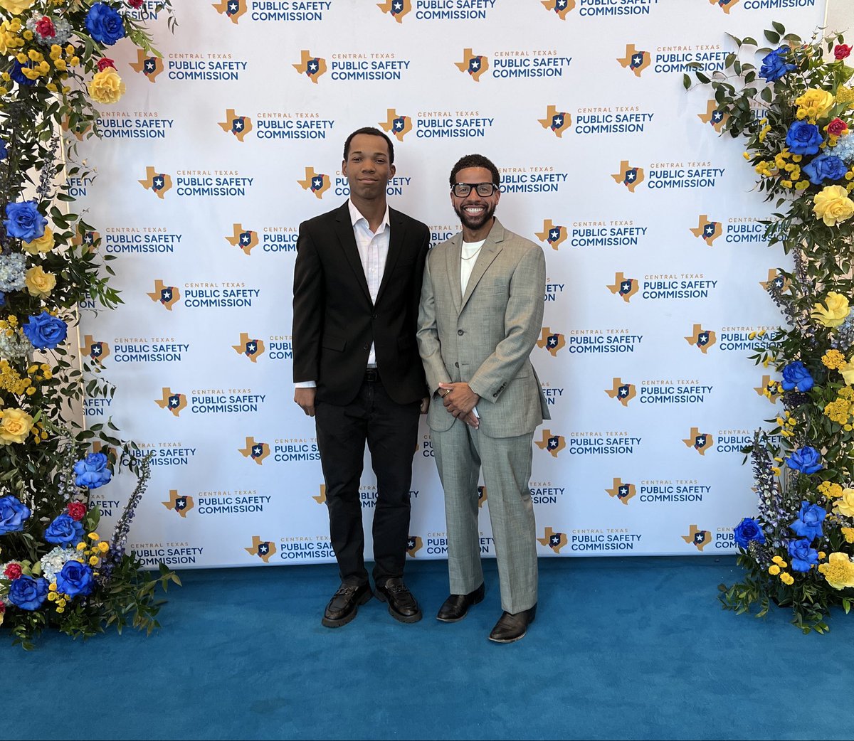 safehorns's tweet photo. Great night honoring Joe Holt at @ctx_commission in memory of Cary Roberts. 

SafeHorns President Joell McNew and Huston-Tillotson University intern Lex Adderley were honored to attend this year’s event. 

#CTPSC #PublicSafetyFirst #SupportingFirstResponders #SaferTogether https://t.co/US9144lPM7