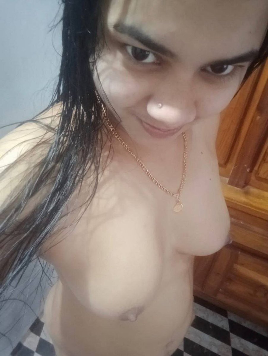 ArulBull's tweet photo. Follower's gf part - 2 https://t.co/XYbF5uuX7B