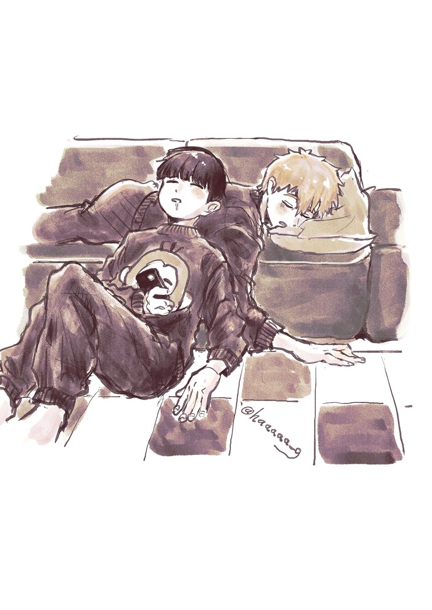 haaaaa_g's tweet photo. 今週もお疲れさま…😴 https://t.co/Y3Udh8qPAl