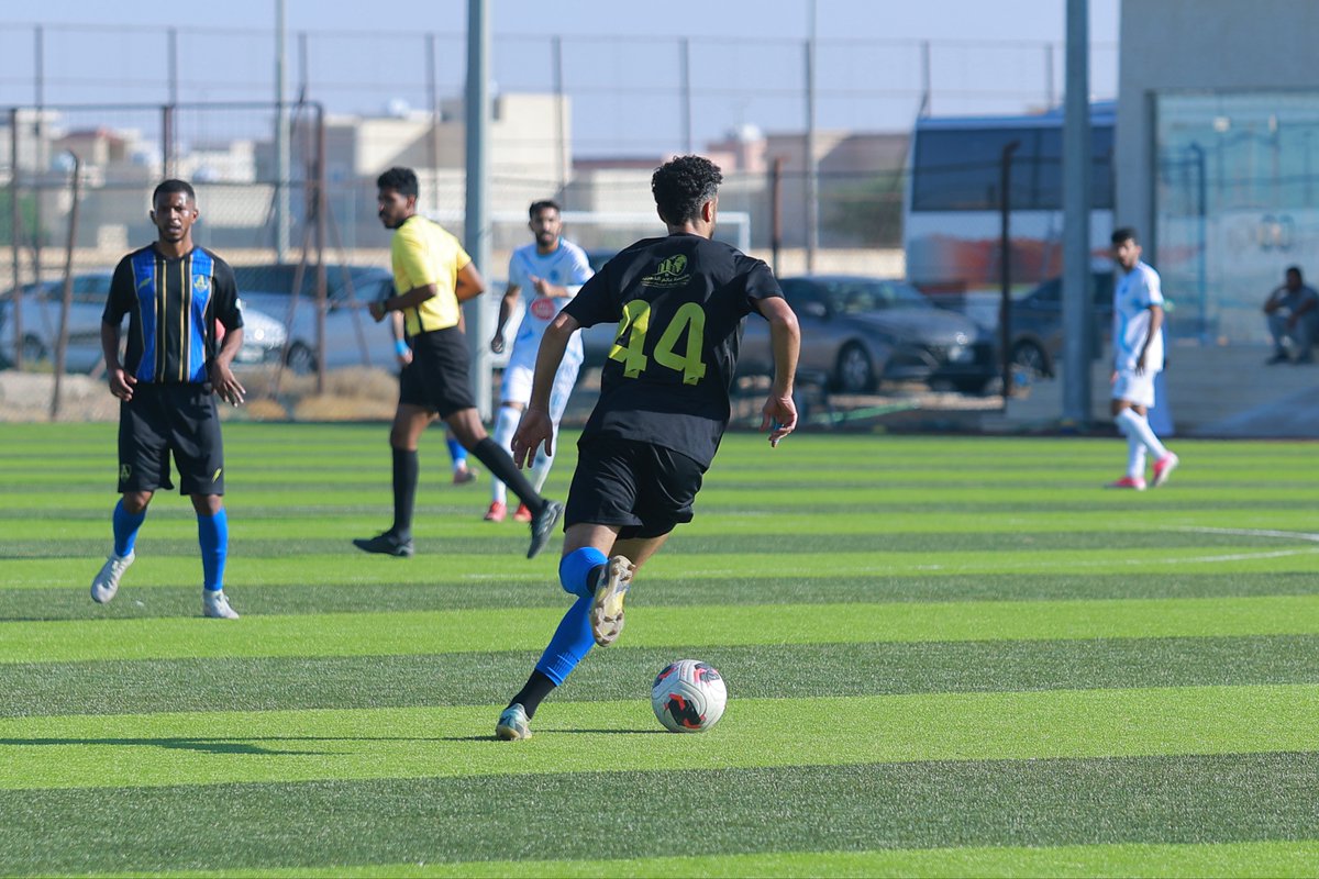 afifclub_'s tweet photo. لقطات شوط المباراة الأول 📸

#عفيف_الباطن | #دوري_الدرجة_الثانية https://t.co/UC4pVS66An