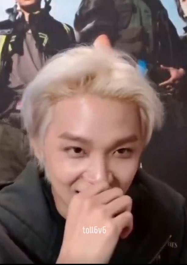hyuck4ever's tweet photo. when someone compliments him and he becomes the most shy n bashful cutie ever 🥹 https://t.co/JD9n5ohl8i