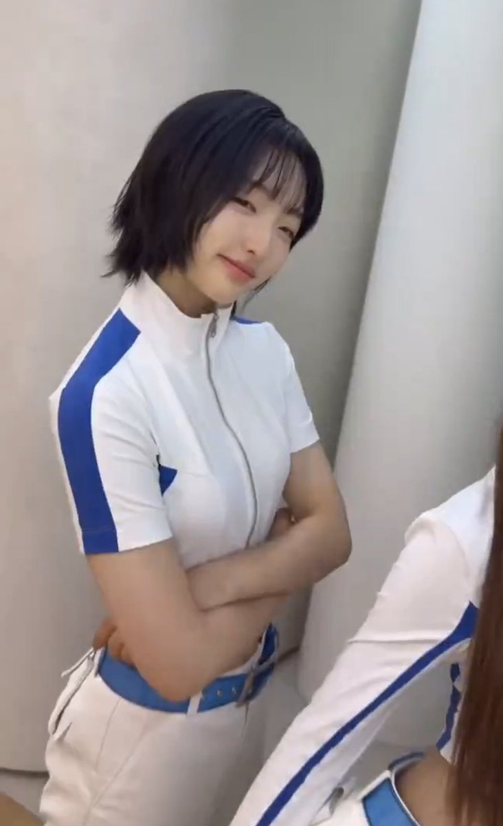 lukavora's tweet photo. 훗 나를 보라지?
#보라 #VORA #A2O #A2OLITE https://t.co/brjLnXyPUE
