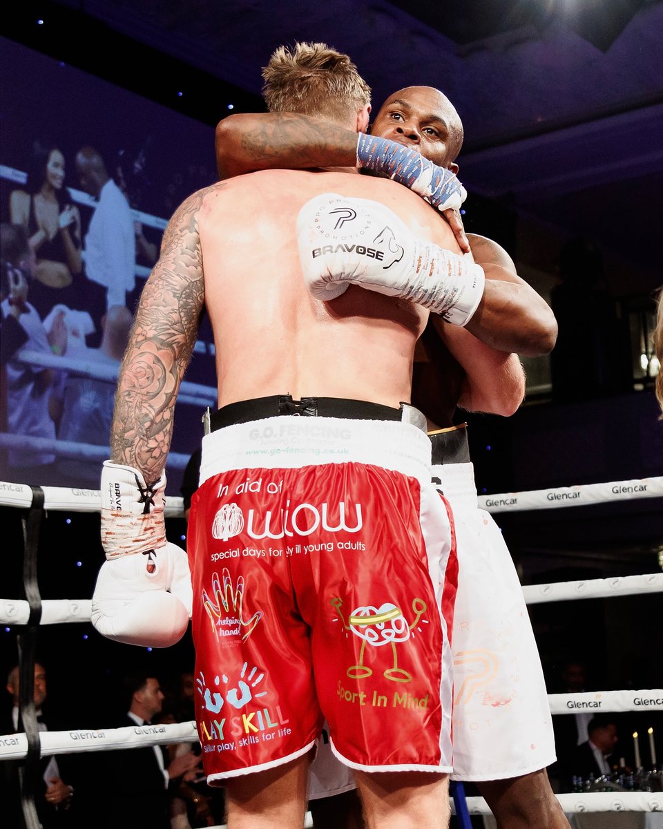 GrahamStack1's tweet photo. Leroy Lita vs David Noble.
⠀
Fight of the Night at A Night To Remember I.
⠀
Who takes it at A Night To Remember III?
⠀
https://t.co/ZK19PmiLaY https://t.co/FR1ZS6zlZy