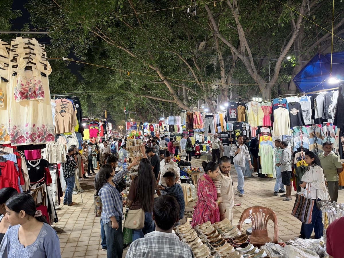 Tushar15's tweet photo. Janpath Market. The lights are on. But the crowds are not as great as the festival warrants. That is why it becomes important to counter the doomsday anchors. And keep the likes of Dipke detained. We need more and more people to come out and shop. https://t.co/upqQV6VVxz