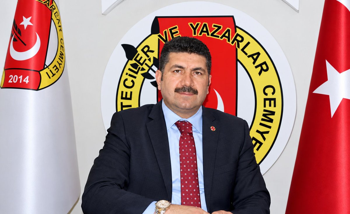 mehmetyetim63's tweet photo. SON DAKİKA 

Azerbaycan, “Şanlıurfa Olay” gazetesi köşe yazarı Celal Çiftçi hakkında kırmızı bülten çıkardı.

Soruşturmanın, Çiftçi’nin Azerbaycan halkını başörtüsü yasaklarına karşı "ayaklanmaya çağırması" üzerine başlatıldığı aktarıldı.

Celal Çiftçi, sosyal medya paylaşımları nedeniyle Azerbaycan’da "iktidarın zorla ele geçirilmesine çağrı yapmak ve dini nefret ve kışkırtıcılıkla" suçlanıyor.

Azeri kaynaklarına göre Türkiye’nin yetkili makamlarına adli yardımlaşma talebi gönderildi.
