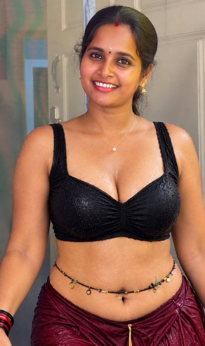 svel64319's tweet photo. Insta aunty துர்கா அழகா இருக்காளா ❤️‍🔥🥵👄💦 https://t.co/YwEtRVpWcV