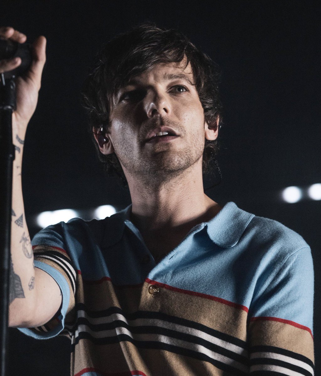LOUYANNA_'s tweet photo. ltwt 2022                              hdwghwt 2026 https://t.co/XIlSIWO8WZ