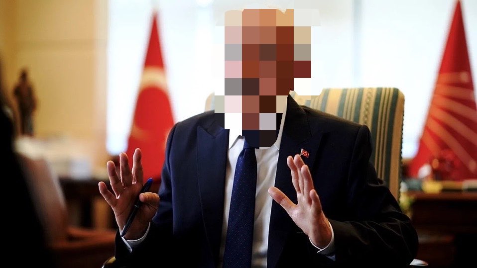 dailyenii's tweet photo. Ekrem İmamoğlu’ndan atanmış Kılıçdaroğlu’na:

"Bu dava siyasi değilmiş. Senin alnını karışlarım ya! İster kayyum ol ister ne olursan ol. Şu anda ben onurumla namusumla şerefimle ilgili konuşuyorum" https://t.co/r5hfK9XC8N