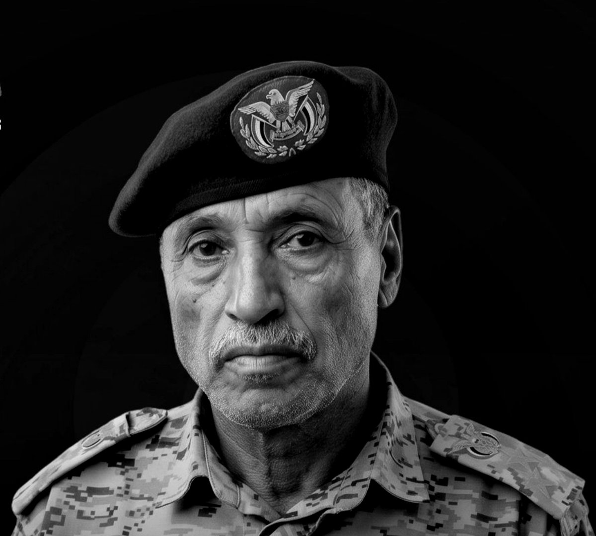 ALFDALAMER2's tweet photo. قُتل قائد جبهة #حريب وأركان حرب اللواء 26 مشاة العميد الركن أحمد محمد #بحيبح  اليوم خلال مواجهات مع القوات المسلحة في مديرية حريب بمحافظة #مأرب وفق ما أفادت به مصادر ميدانية 💀⚡🔥 https://t.co/vjXLjlHEis