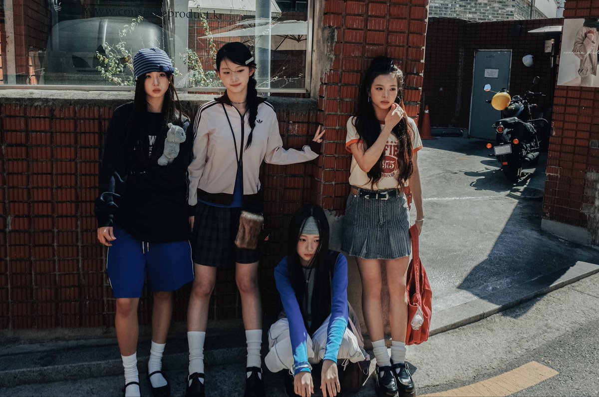 aauuo0's tweet photo. 261016 @ code.zigu 인스타 게시물

🛣️

#CODE_ZiGU #코드지구 
#안젤리나 #Angelina https://t.co/AdDqmCSCCV