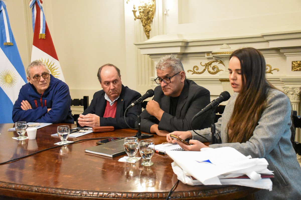 GuilleColombaok's tweet photo. Cobertura del Congreso Nacional e Internacional de Periodistas Deportivos FAPED en Córdoba 🇦🇷📸
  https://t.co/meQhPYXX9T https://t.co/pf15XiZbwU