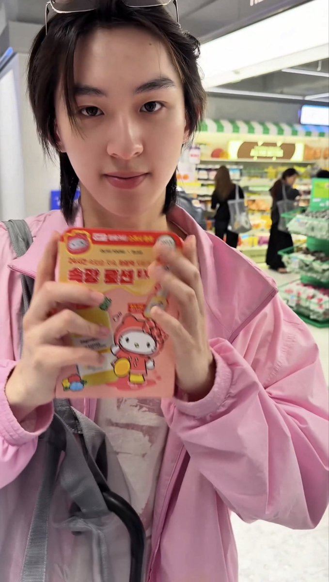 babiipofo's tweet photo. หน้าสดม่ายเซตผมตากลมแป๋วเหมือนเดิม ㅜㅜ https://t.co/Ye8QBdnUkO