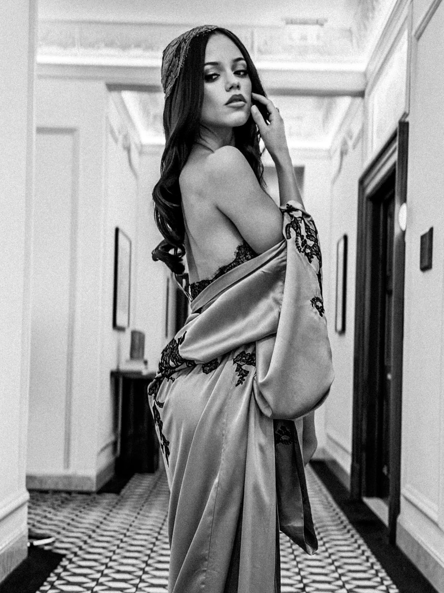 cairoswife's tweet photo. mamacita please 😮‍💨 https://t.co/PN5RiT5N9H
