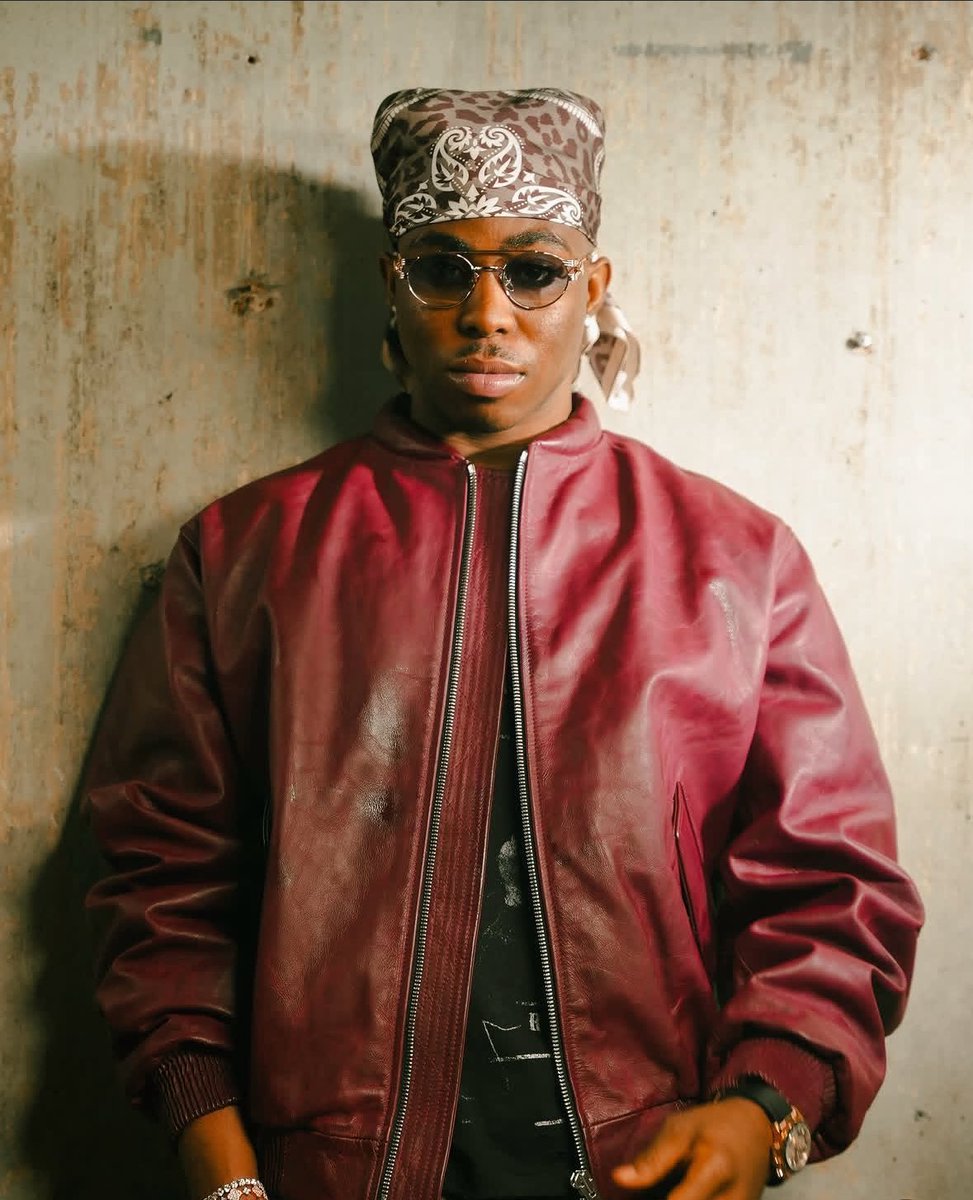 thedebuthub's tweet photo. 🚨 FOLA’s “9” debuts at #199 on Spotify Global Weekly Top albums chart 🌍

— It becomes his 1st entry on the chart 👏🏾 https://t.co/w4xI2Y082d
