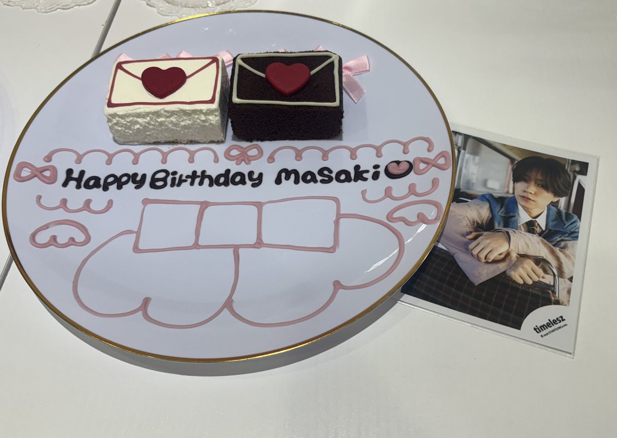 masaari1121's tweet photo. 将生お誕生日おめでとう🎂💕
好きになってから毎日がとても幸せです！！
かっこよくて演技うまくてメンバーといると楽しそうで可愛い将生が愛おしすぎて🥰💕
素敵な一年になりますように！！
改めてお誕生日おめでとうございます😘✨
#橋本将生誕生祭2026
#橋本将生HPB27🩷
#橋本将生愛してるよ https://t.co/yLxKgWR6CA