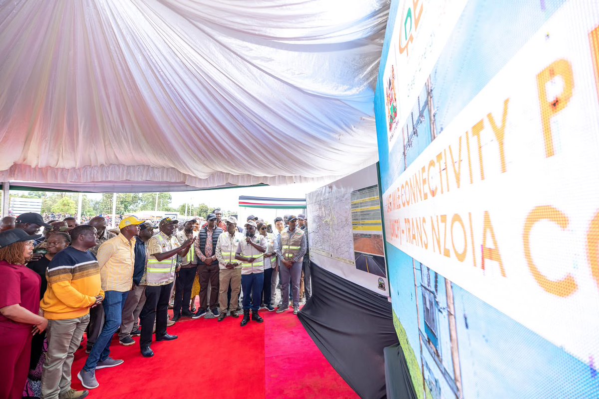 WilliamsRuto's tweet photo. Flagged off the Last Mile Electricity Connectivity Project in Saboti Constituency, Trans Nzoia County, to connect 1,130 homes to power in the constituency at a cost of KSh79.4 million.

Across the county, we are investing KSh1 billion to connect 10,000 homes to power. https://t.co/VFB342EDvV