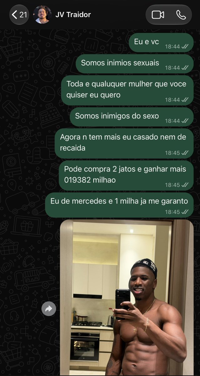 Portal_Insider's tweet photo. 🚨 Fontinnele expôs a mensagem que mandou para Jonvlogs e deixou claro que a amizade virou uma GUERRA

"Somos inimigos sexuais. Toda e qualquer mulher que você quiser, eu quero" https://t.co/NnDtzptVS3
