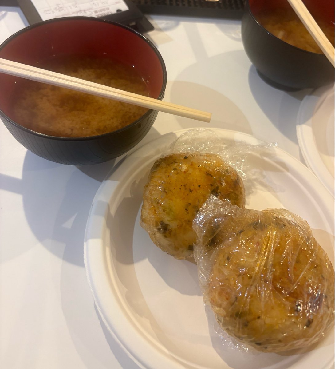 tomopooh0724's tweet photo. 今日もカオス😂 https://t.co/02A6m9B22h