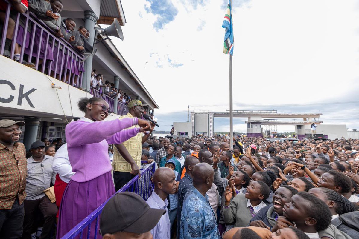 WilliamsRuto's tweet photo. At St Joseph's Girls Senior School in Kitale, Trans Nzoia County, committed to build a new dining hall, 20 classrooms and four laboratories.

Additionally, we will also construct a KSh100 million block comprising 50 classrooms and six laboratories at St Joseph’s Boys Senior School in Kitale.

Construction will begin next week and be completed within four months.

Our goal is to equip schools with modern facilities to provide quality education and create a better learning environment for our children.