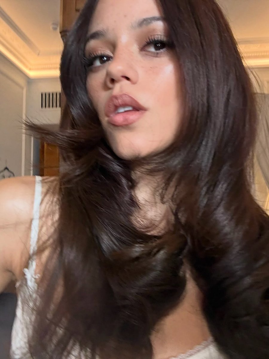 Roxdk7 tweet picture