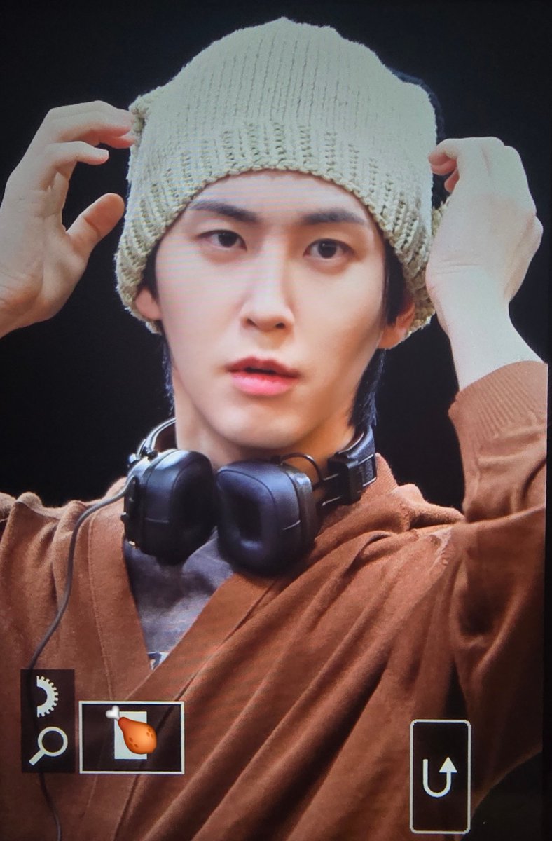 eatchicken1211's tweet photo. 261016🍗

#PENTAGON #SHINWON
#펜타곤 #고신원  #신원 
@CUBE_PTG https://t.co/B4xRPTFWH0