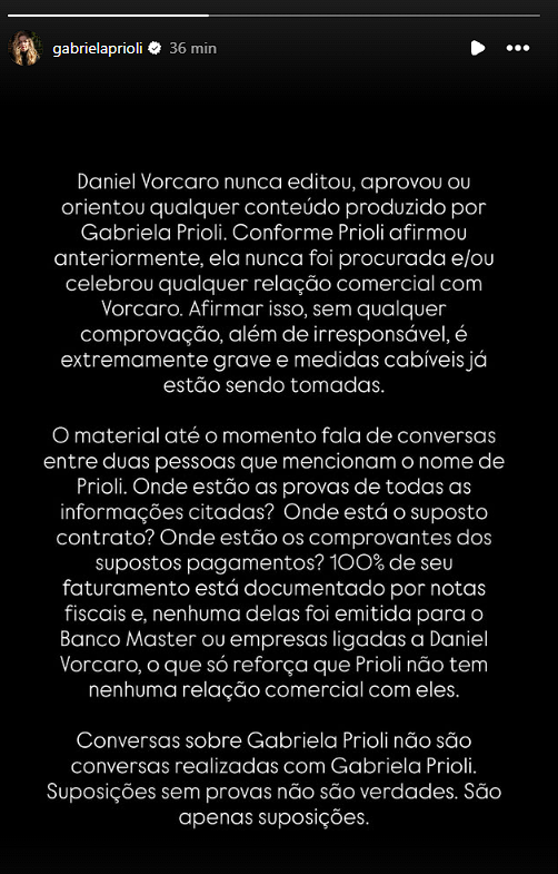 Follen014's tweet photo. @josiasteofilo Vai ser engraçado quando aparecer o contrato e os comprovantes de pagamento kkkkk Por enquanto, ela ta dobrando a  aposta https://t.co/8WOCXFQl07