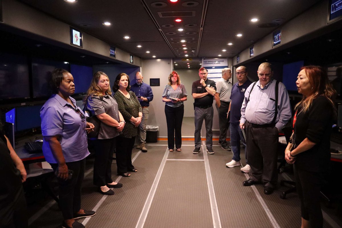 SafeDC's tweet photo. This week at PSJ
✅VA Beach Emergency Comms &amp; Citizen Services team visited OUC to tour THOR
✅DC HSEMA joined the Great ShakeOut, the world’s largest earthquake drill
✅DYRS leadership met Chief of Prevention Services team at Oasis Reserve to learn more about outdoor programming https://t.co/QVv5I37qYq