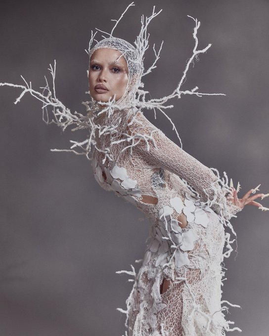 centralreality's tweet photo. 🚨Segundo o site do 'Gshow', Juliette teve a melhor fantasia do Halloween da Sephora de 2026. Concordam? https://t.co/0ZQs7vWAre