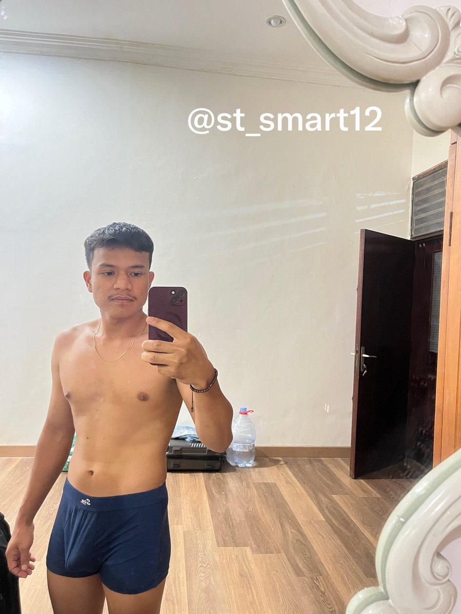 st_smart12's tweet photo. Tidur yuk😴💤

#gaysurabaya https://t.co/ObAvsgH0De
