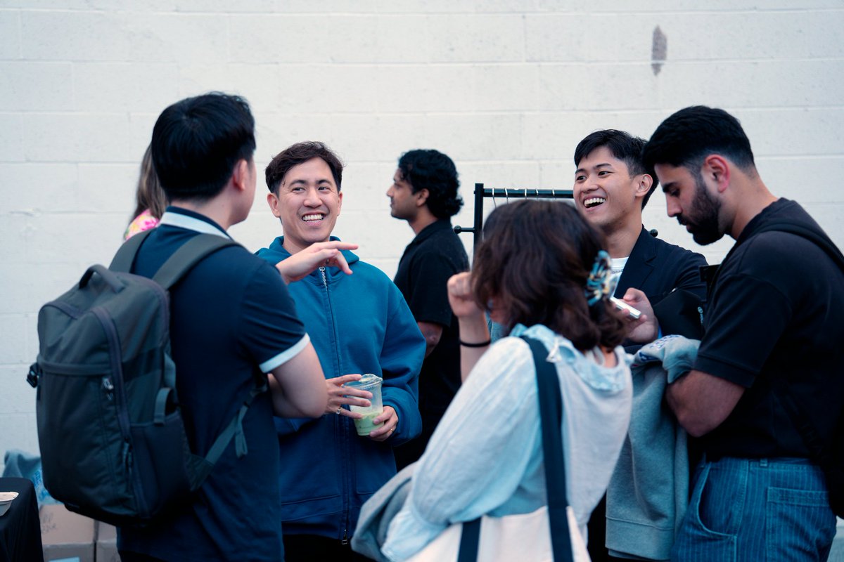 speedrun's tweet photo. infinite thank you to everyone who came out to our pop-up in LA!

excited to run it back in SF on Wed 10/21 + NY on Wed 10/28 with the limited edition speedrun apparel drop 

these events live exclusively on our XP site - register here: https://t.co/6ZLgQgiqPF https://t.co/hC2L8Cdv3r