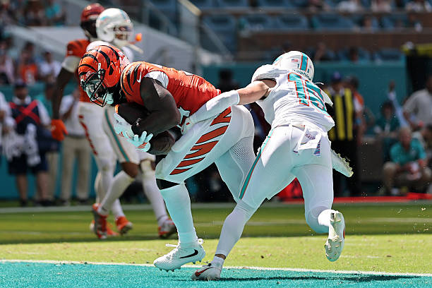 NFL_Longhorns's tweet photo. Michael Taafe (@MichaelTaaffe4)had his first career forced fumble. https://t.co/UaPsuaTVv6