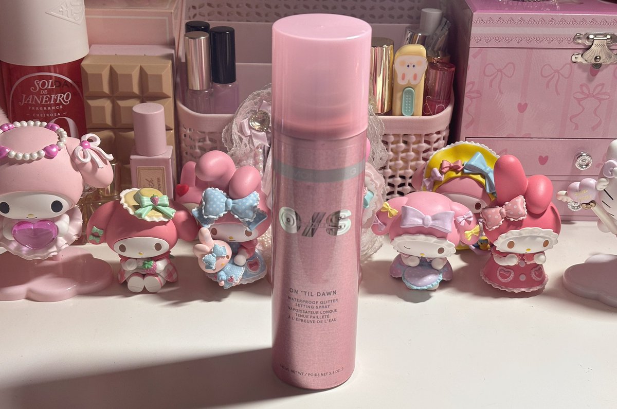 lapafaits's tweet photo. i'm gonna be the most glittery girl ever ♡ https://t.co/ouYHow6hqy