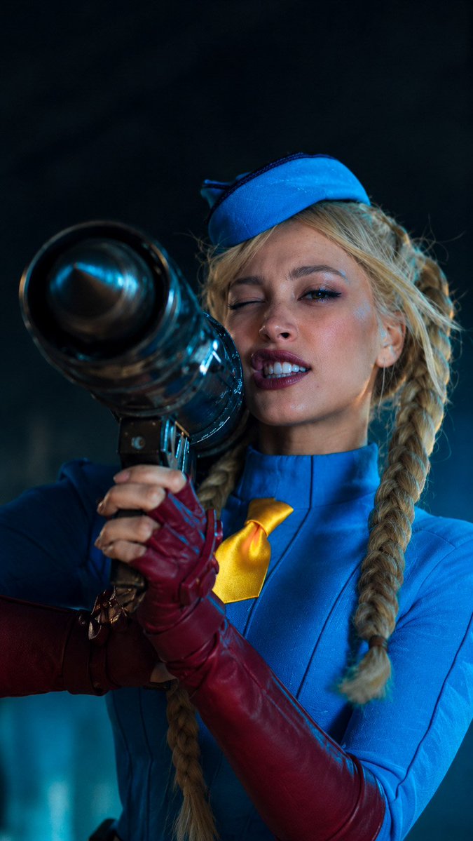 koreanoli's tweet photo. Mel Jarnson as Cammy 💙 https://t.co/CegXJjtD1n