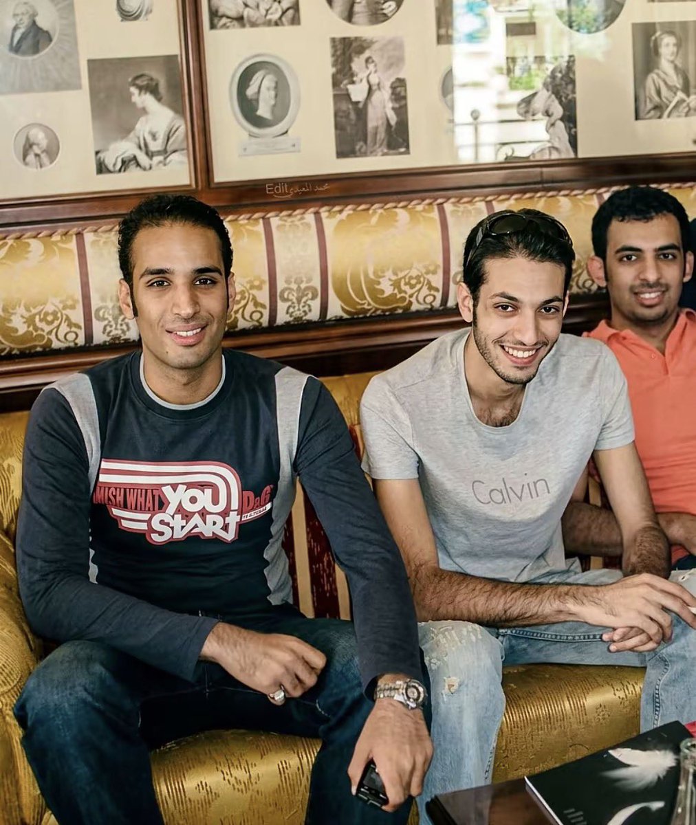 Dody1431022's tweet photo. @__mvvlr @rrerii_ @_ad971_ لا تستخدم Ai يا رخمه https://t.co/3Gwoh3aWci