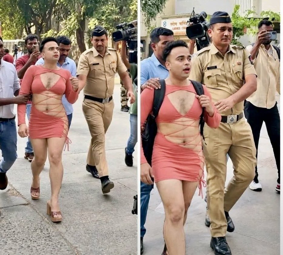 PNRai1's tweet photo. कम्युनिस्ट कॉकरोच और कांग्रेसियों के क्रांतिकारी। पुलिस कस्टडी में।
🤣 https://t.co/TLUDxfBnQR