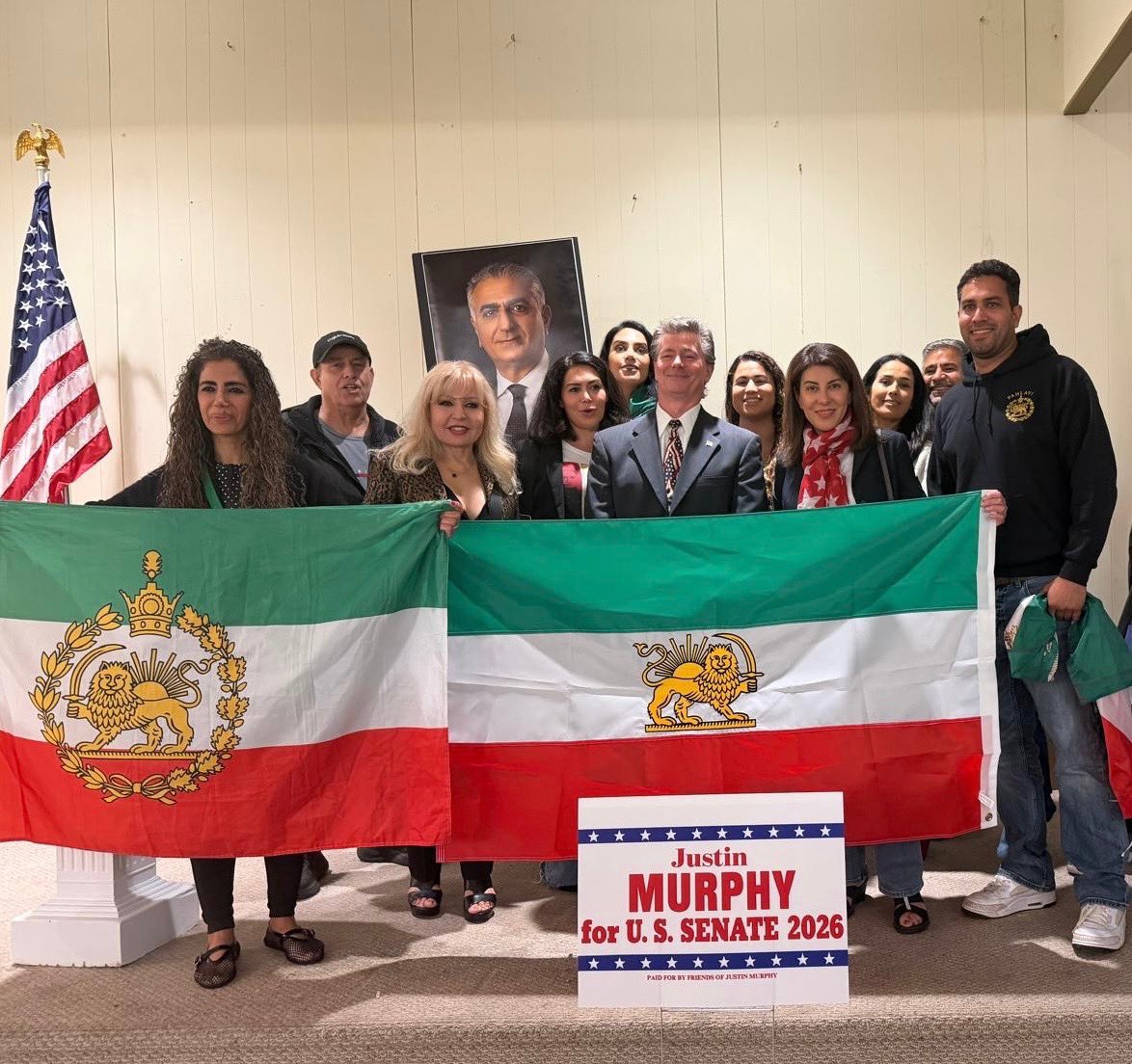 RezaEbrahipjvm's tweet photo. Persians in NJ vote for Murphy #republican https://t.co/q5NMnmbyYl