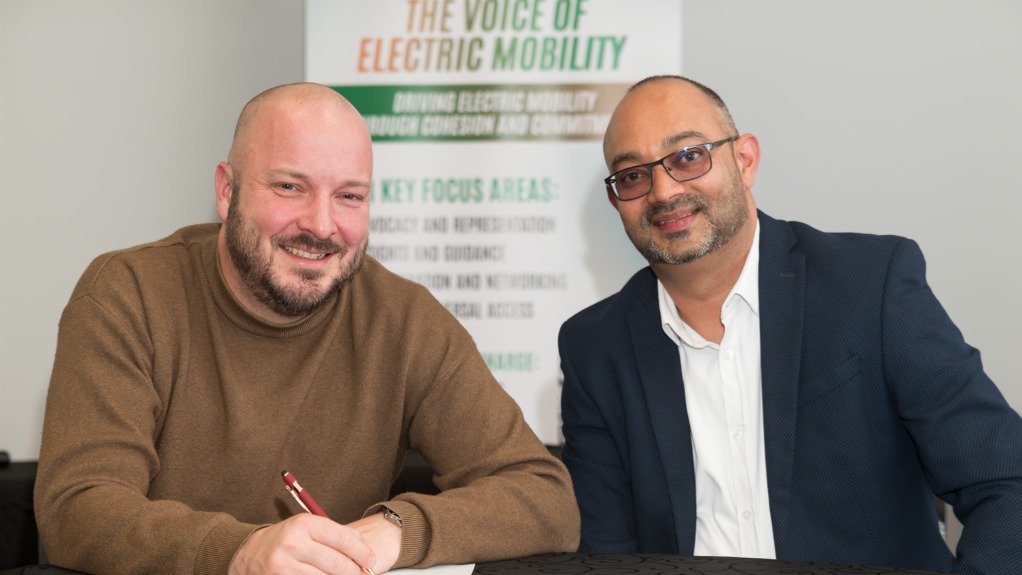 ElectroMothEV_'s tweet photo. ElectroMoth EV | South Africa now has a national body dedicated to electric mobility – Engineering News | https://t.co/ioUQRie6U3

Photo: Engineering News https://t.co/t2sofCc9Wq