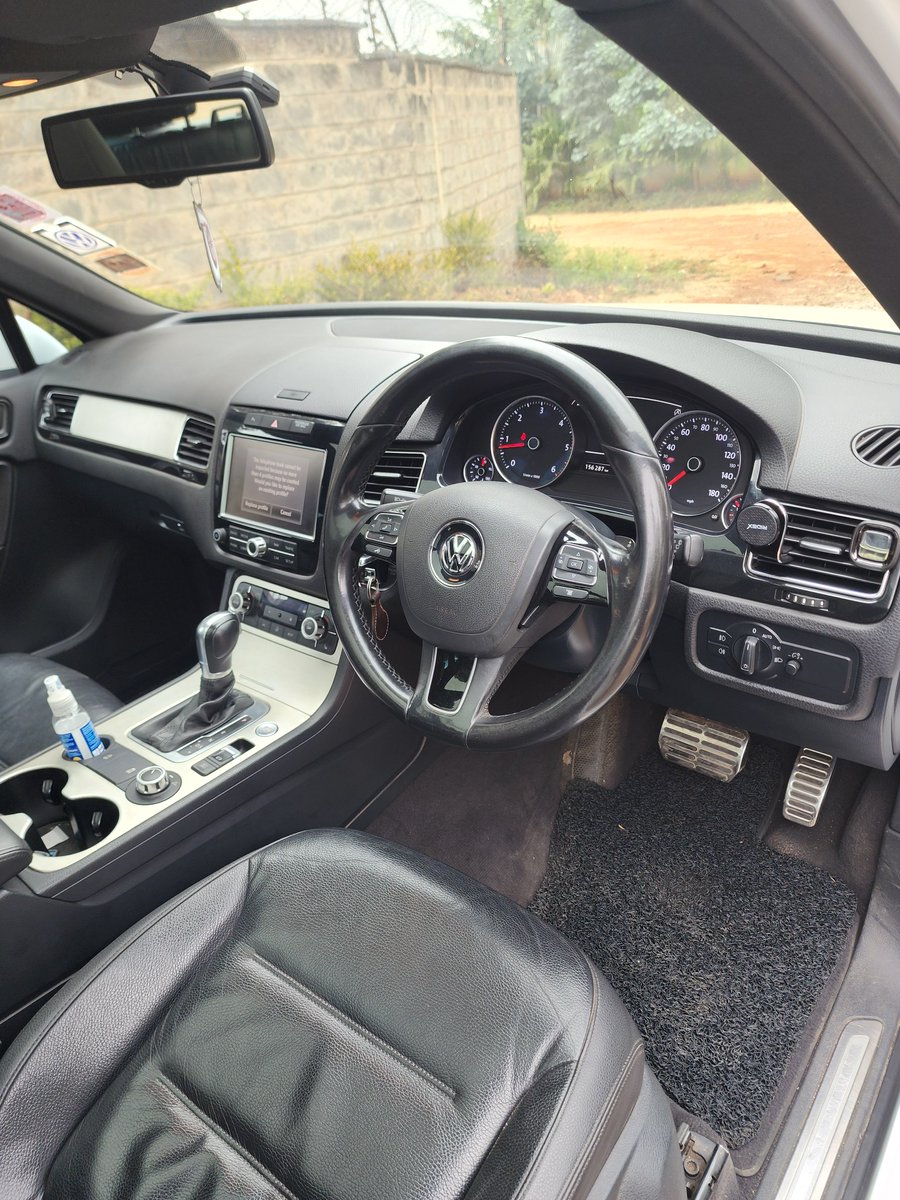 XaU_1880's tweet photo. Deal Price This One!

VOLKSWAGEN TOUAREG
TURBO-DIESEL 
R-LINE
Y.O.M 2014
Rating: 3000cc
V6
Panoramic SunRoof 
Parking Sensors 
Cruise control 
Price: 3.88M https://t.co/7e3hckHjXv