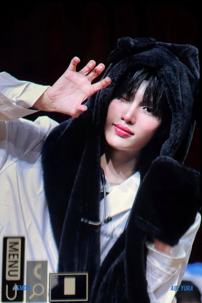 lemon_yura's tweet photo. 261016 대면팬싸
냥냥 유라🐈‍⬛🖤

#安部結蘭 #YURA #아베유라
#KO1KEYZ #코이키즈 https://t.co/gGM97aRr1R