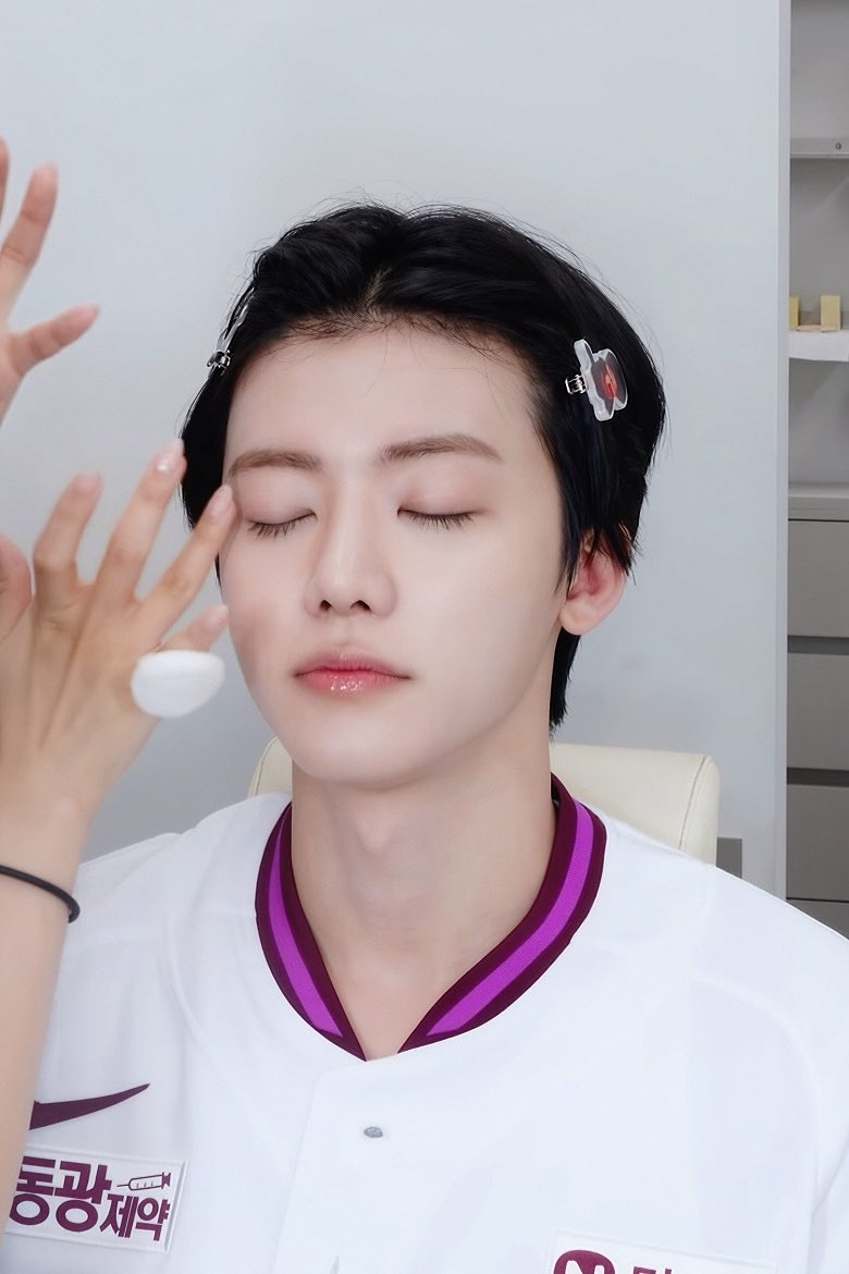 asjaemine's tweet photo. pure beauty, na jaemin. https://t.co/pmNdswINzf